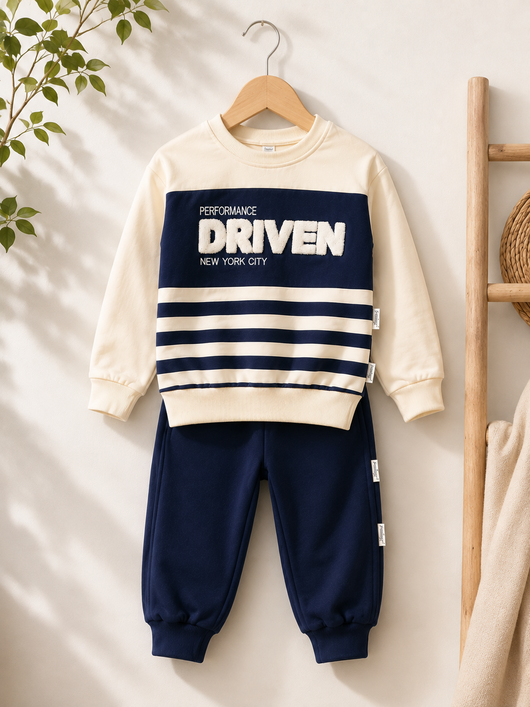Jungen Freizeitanzug „Driven“
